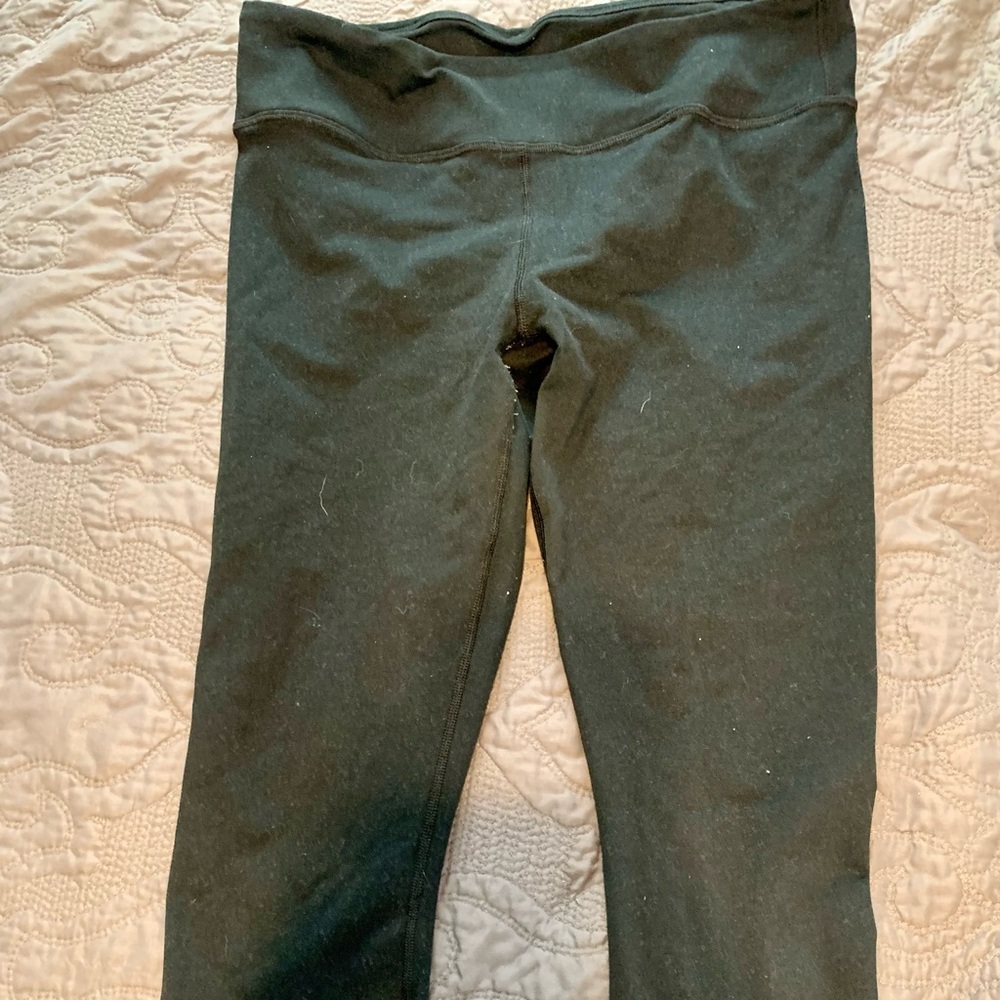 Black fabletics leggings